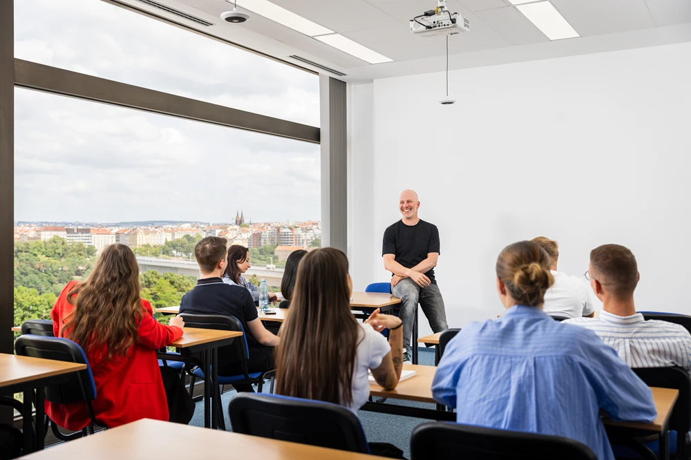Global Business and Management with a focus on Marketing
