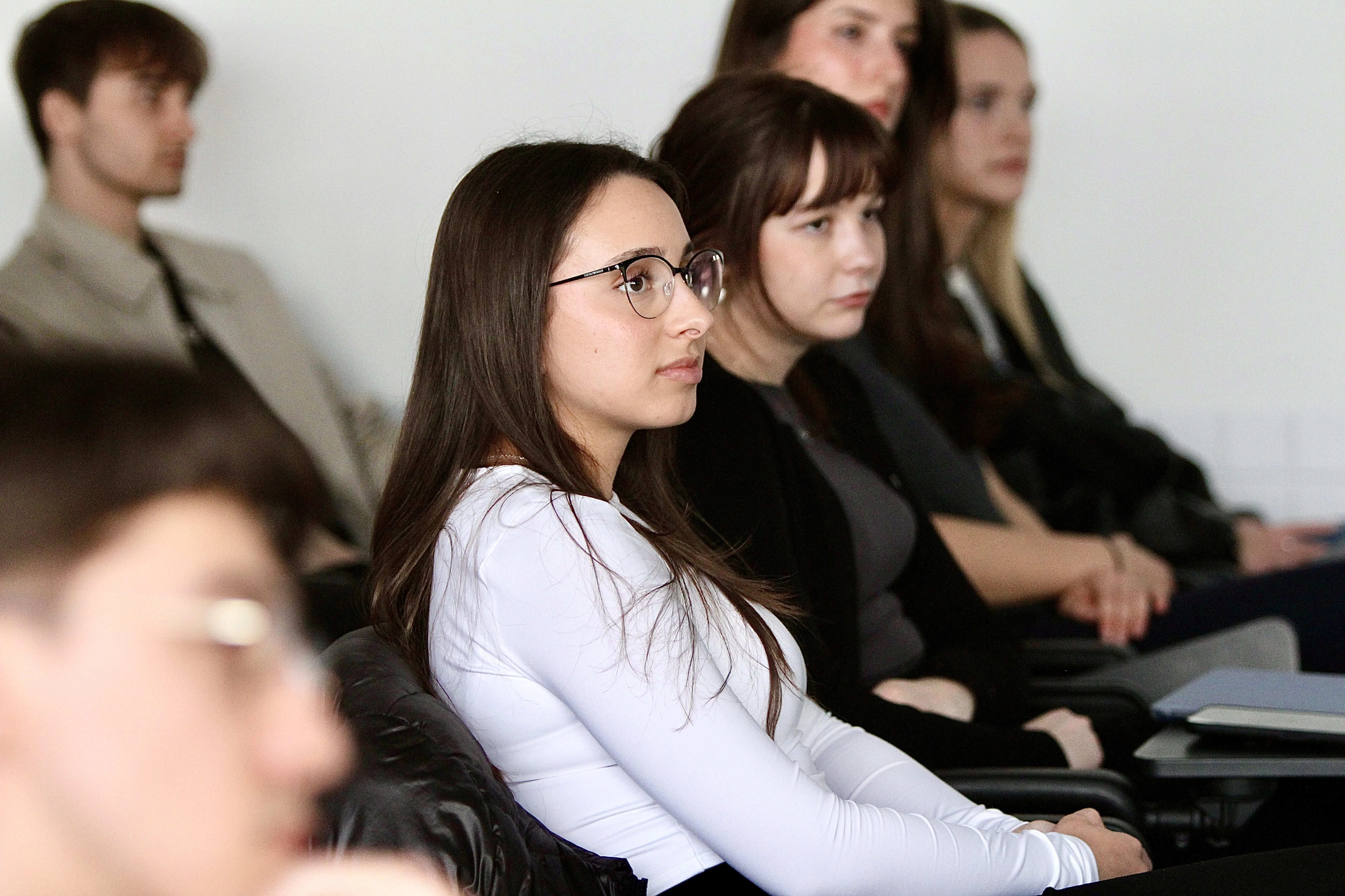 PREDNÁŠKA: Buď sám sebou. Buď výnimočný.