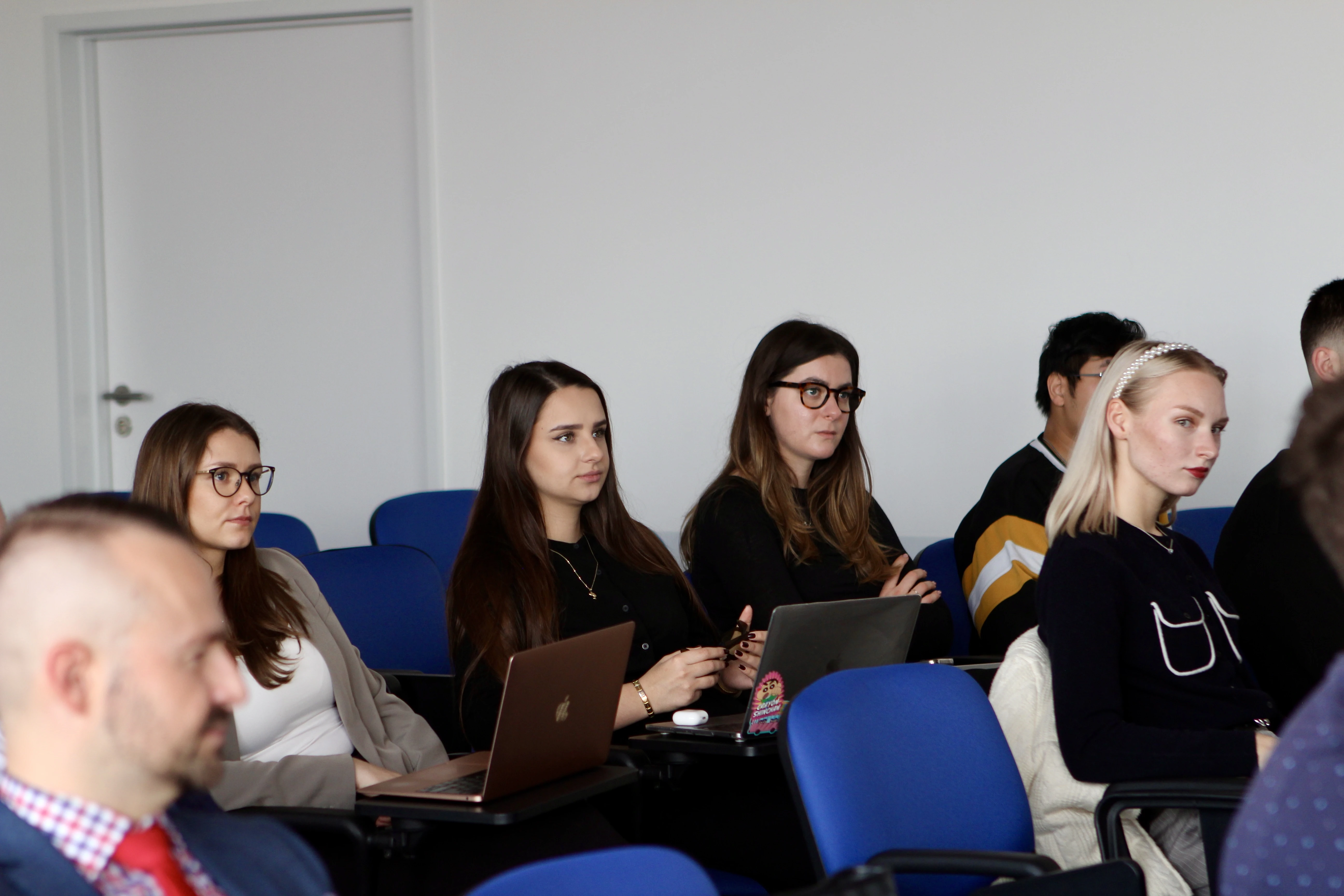 PREMIUM PRAGUE: Pre-Exam Crash Course in Microeconomics