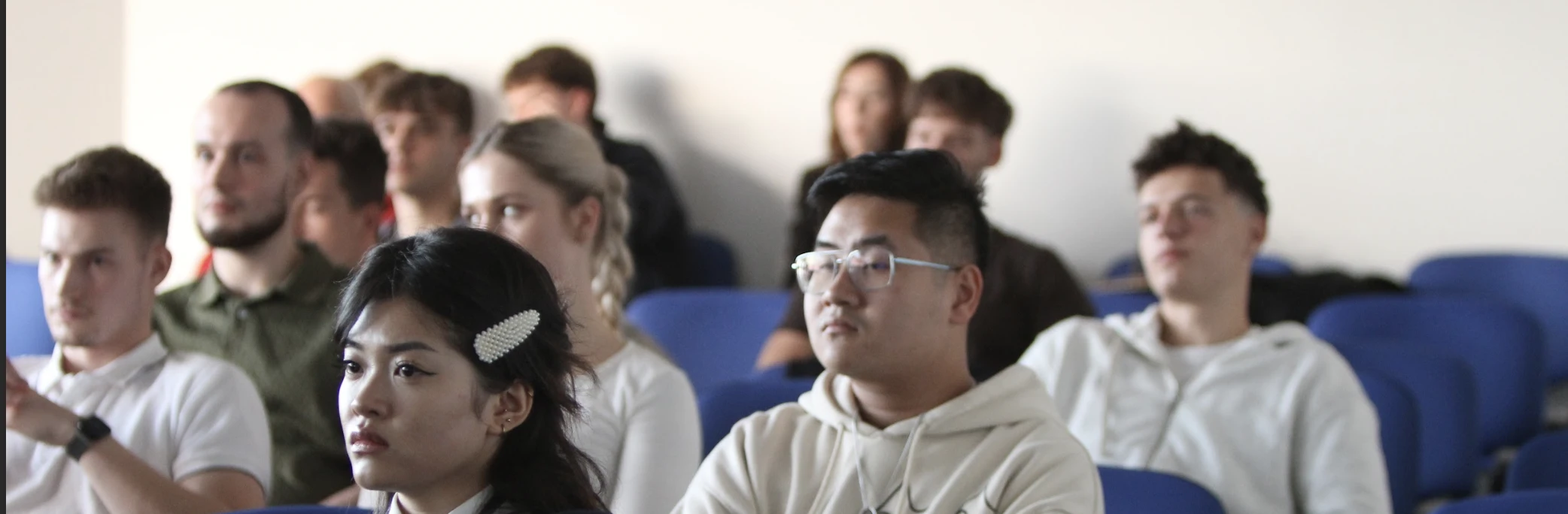 PREMIUM: Online consultation for the course Law for Managers