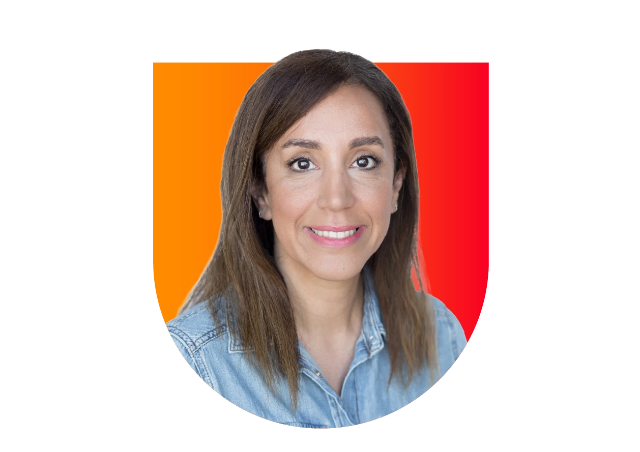 Romina Cheraghalizadeh - medailonek