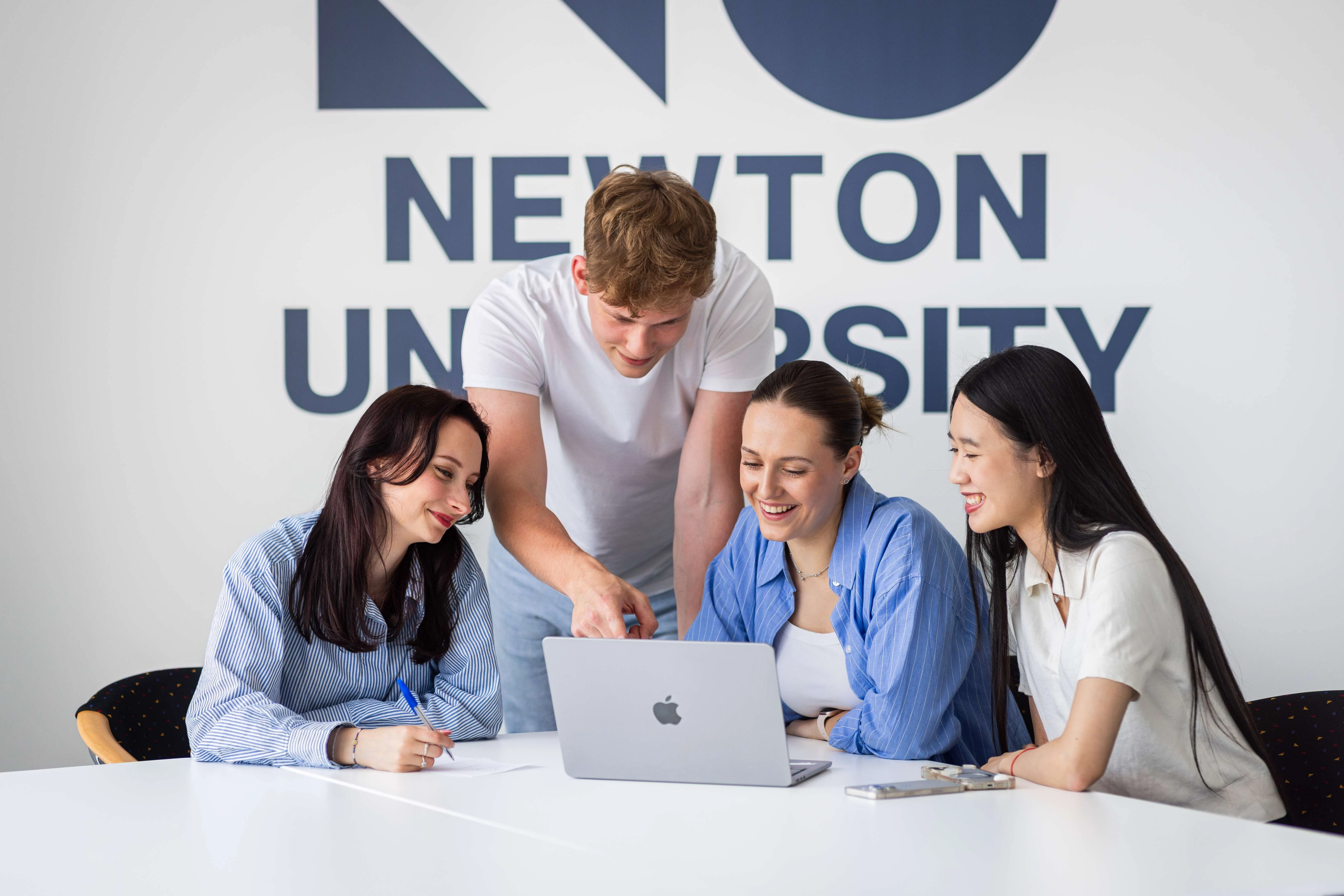 Why (not) stop at a Bachelor's? 5 real reasons to level up to Master´s Programmes