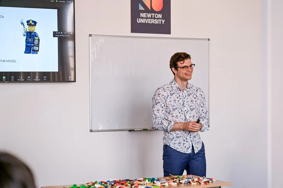 Na NEWTONu přednáší jediný certifikovaný trenér školitelů metody LEGO® SERIOUS PLAY® v Česku a na Slovensku