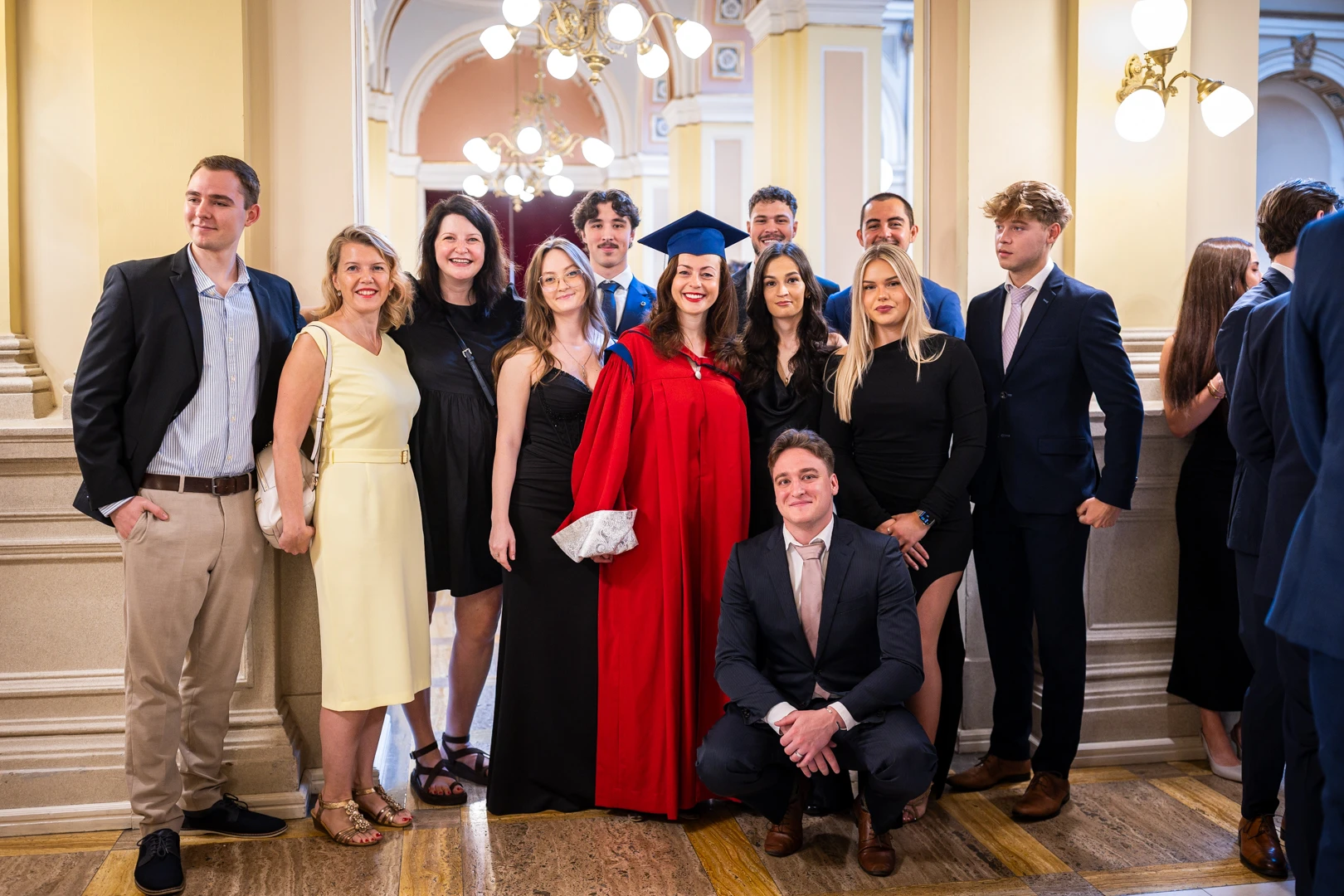 skupina absolventů NEWTON University - Global Business and Management
