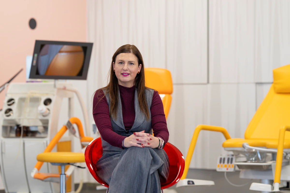 „Pokud jsi nejchytřejší člověk v místnosti, jsi tam špatně.“ Lekce o leadershipu a inovacích od Lucie Landové 